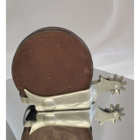 Malboro Miles Leather Cork Coaster & Metal Spur Holder Western Set 2003 - Picture 3 of 9